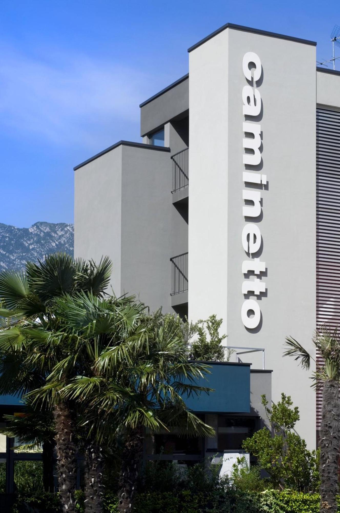 Albergo Al Caminetto Torbole Sul Garda Kültér fotó