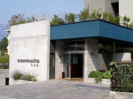 Albergo Al Caminetto Torbole Sul Garda Kültér fotó